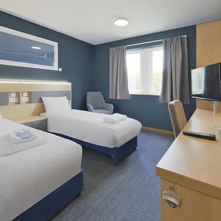 Travelodge Hotel 2*